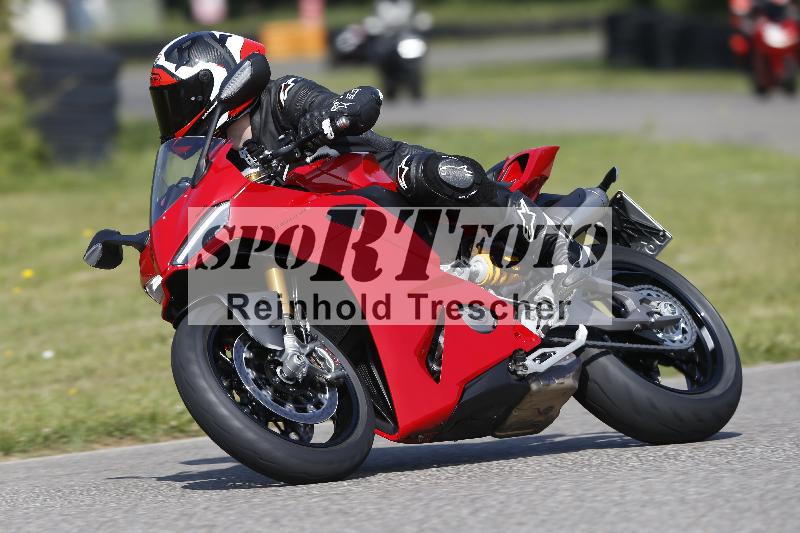 /Archiv-2025/26 11.06.2025 Peter Studer have fun ADR/Gruppe blau/unklar